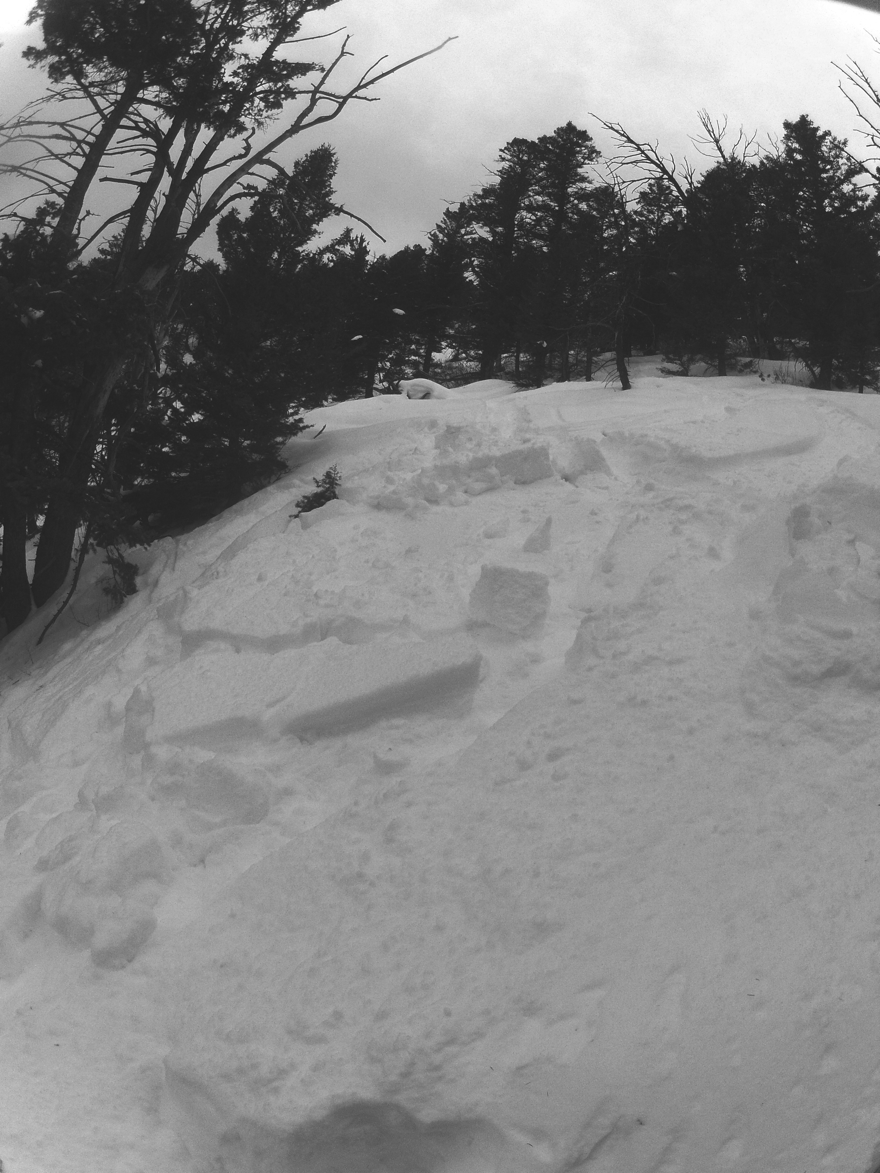 Sign of instabilty on Mt Ellis - 13 Feb 2013